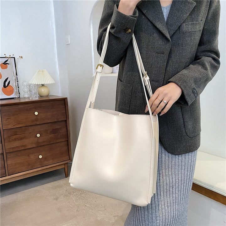 Ava - Elegant Bag