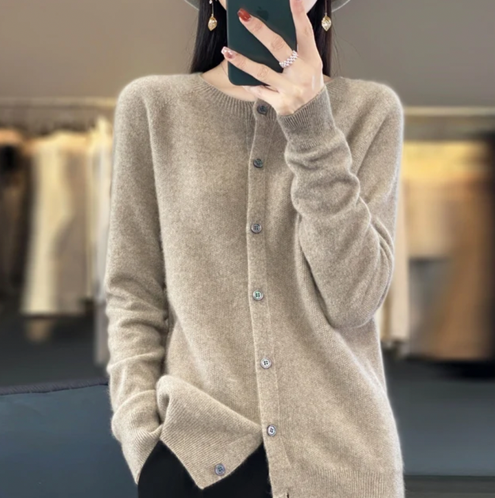 Ella™ | Cozy Wool Cardigan