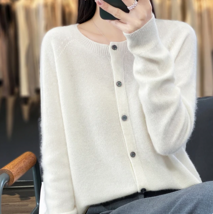 Ella™ | Cozy Wool Cardigan