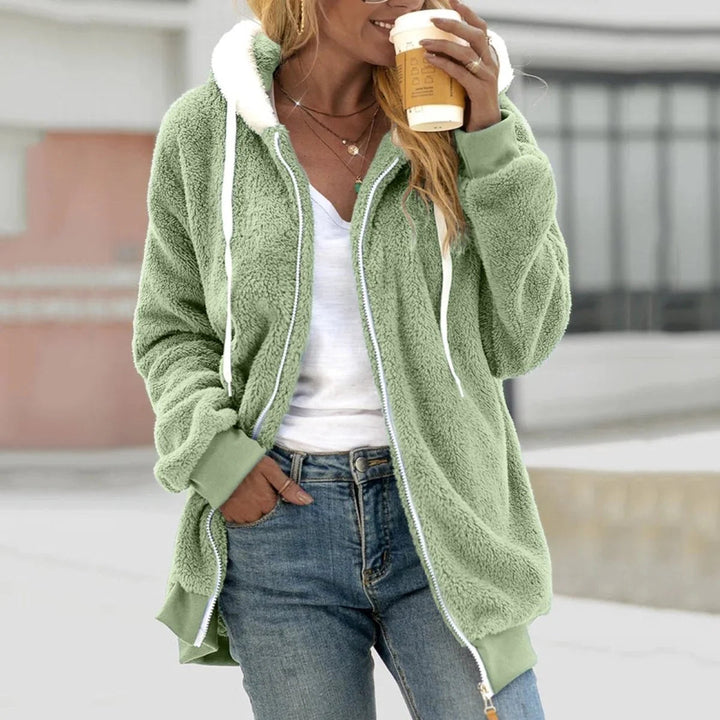 XANDRA | Oversized Fluffly Zip Jacket