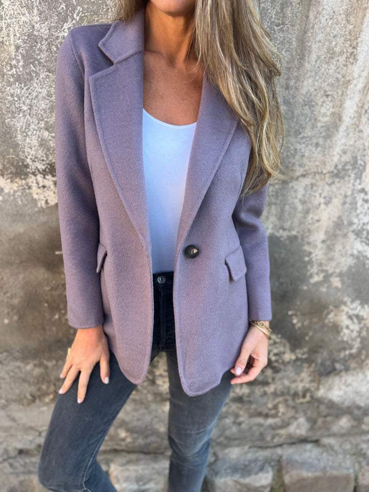 ELARA | One-Button Blazer